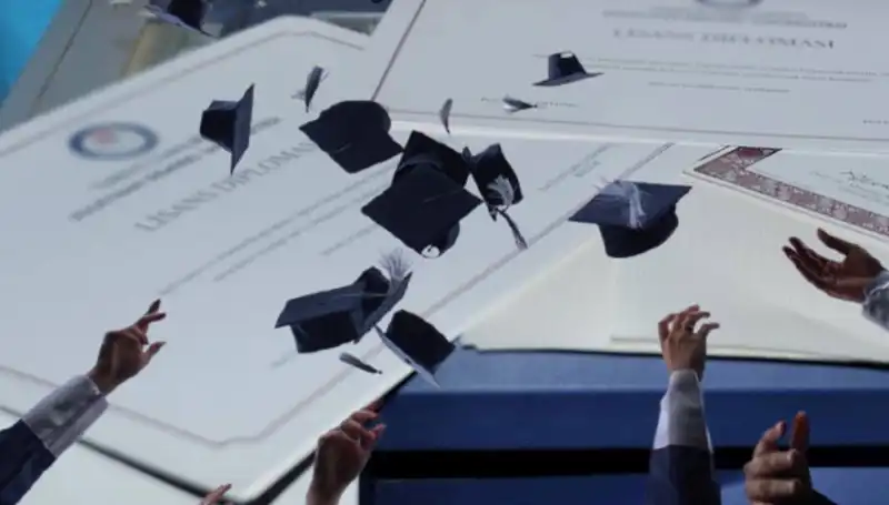 Sahte Diploma Skandalı: Biliyor Muydunuz, Yüzlerce Öğrenci Etkilendi?