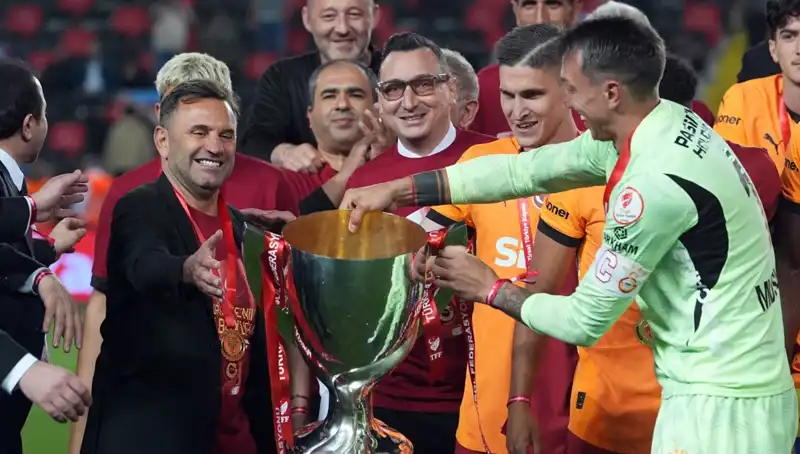 Okan Buruk, Galatasaray'daki Hedeflerini ve Vizyonunu Paylaştı