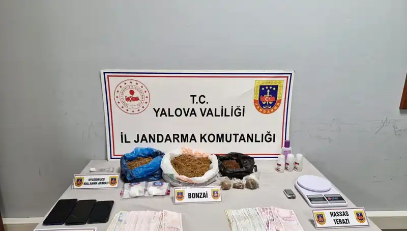 Yalova’da Uyuşturucu Operasyonu: Sokaklarda Zehir Yayan İki Şahıs Tutuklandı