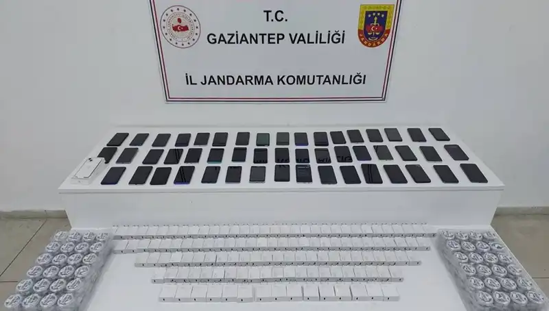 Gaziantep'te 1,3 Milyon TL'lik Kaçak Telefon Operasyonu: Detaylar Ortaya Çıktı!