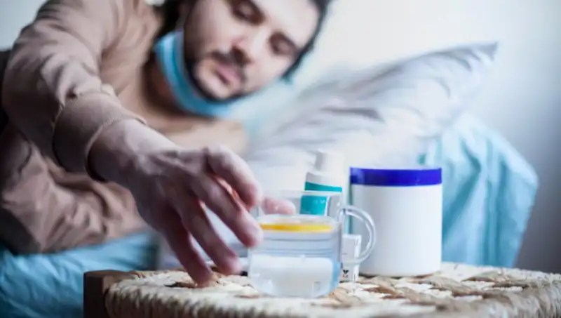 14 Yaşındaki Genç, Grip Belirtileriyle Yanlış Değerlendirilen Hastalıktan Hayatını Kaybetti