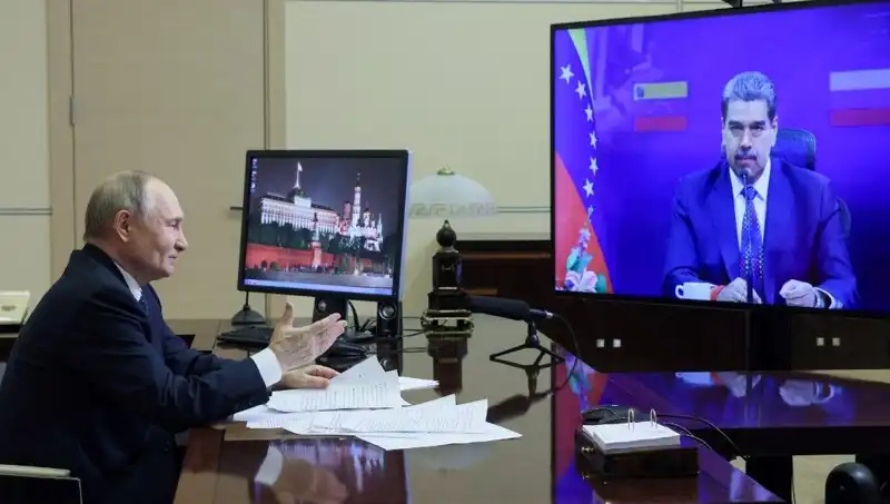 Putin'den Maduro'ya Özel 9 Mayıs Daveti: Güçlü Bir Birliktelik Mesajı