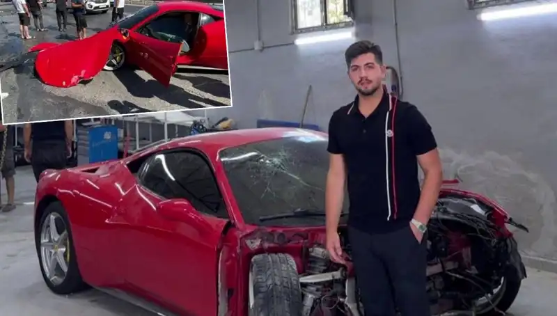 Hurdaya Dönüşen 15 Milyonluk Ferrari’nin Sahibi Gözyaşlarına Boğuldu