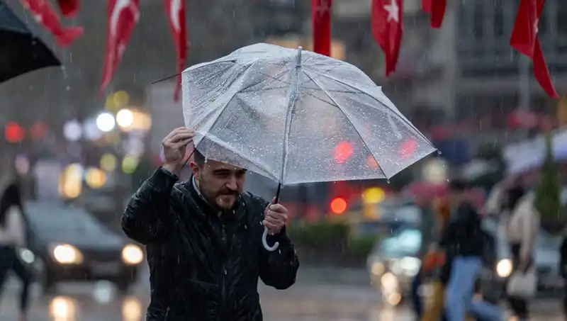 Bu İllere Dikkat! Kuvvetli Rüzgar ve Toz Taşınımı Uyarısı Geldi