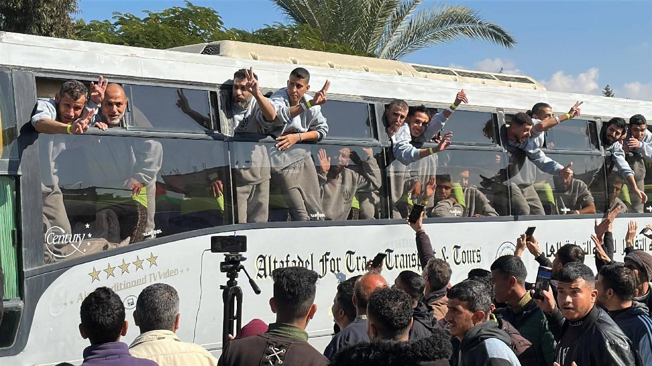183 Filistinli Rehinenin Özgürlüğüne Kavuştu