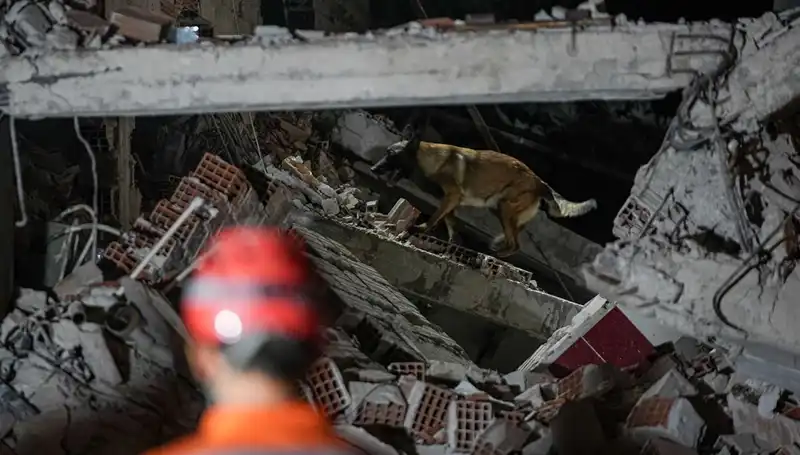 Sındırgı’da 100'den Fazla Artçı Sarsıntı: Deprem Sonrası Gelişmeler