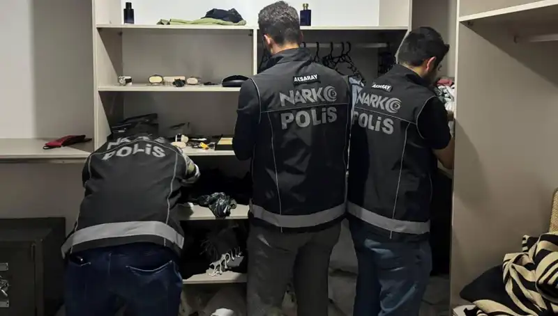 Uyuşturucu Operasyonunda Şok: F Serisi Dolarlar Ele Geçirildi!