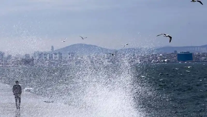 Kuvvetli Rüzgar ve Sağanak Yağış Bekleniyor: Hazırlıklı Olun!