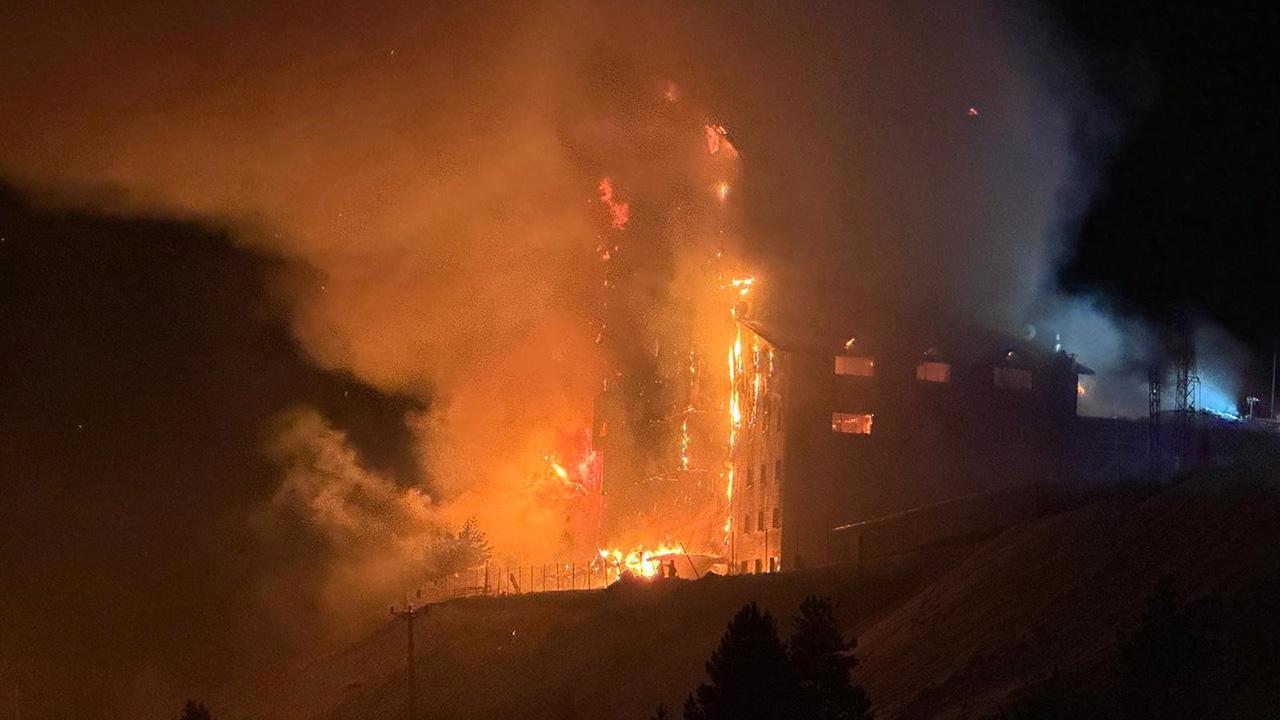 Kartalkaya'da Korkunç Otel Yangını: 3 Ölü, 21 Yaralı