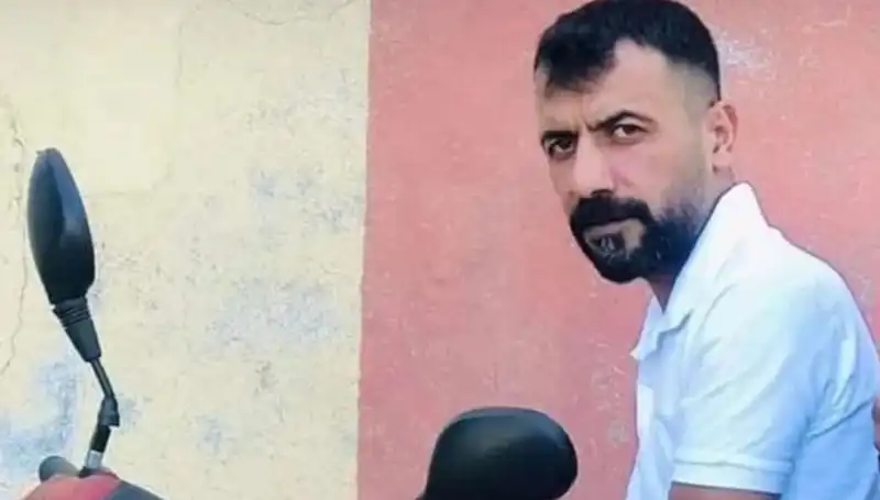 Yılan Isırığı ile Dünya Hızla Sarsılıyor: Hastanede Hayatını Kaybeden Genç