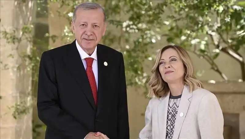 İstanbul'da Akdeniz Zirvesi: Erdoğan, İtalya ve Libya Liderleriyle Buluşacak