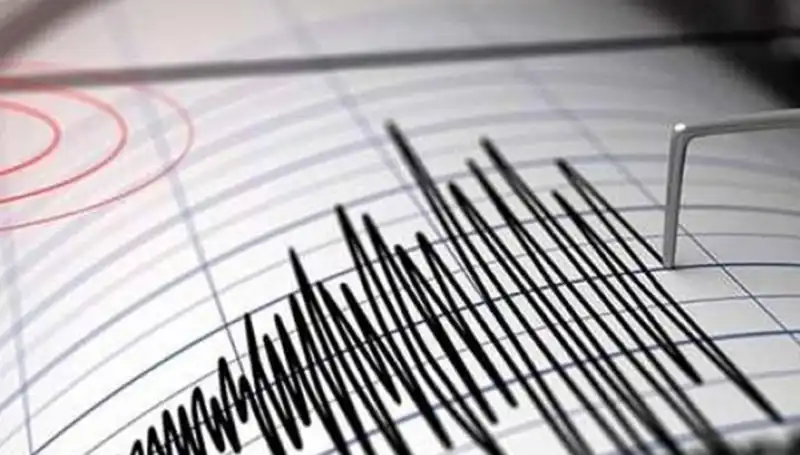 Sındırgı'da Beklenmedik Deprem: 4,3 Büyüklüğünde Sarsıntı!