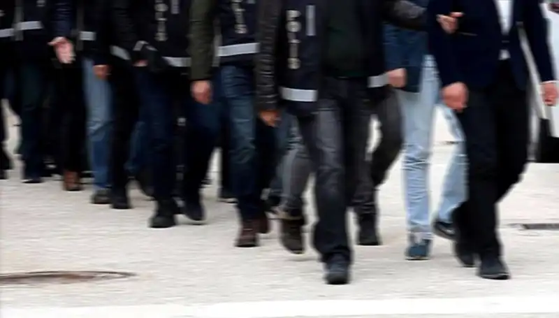 Kadın Profiliyle Saldıran Gasp Çetesi: "Balkız" Tuzağı Ortaya Çıktı