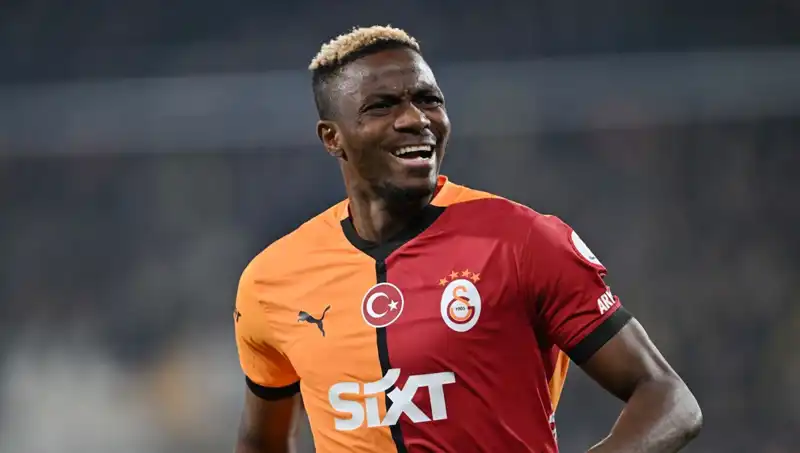 Osimhen'in Geleceği Merak Konusu: Napoli ve Galatasaray'a Alternatif Bir Yolda mı?