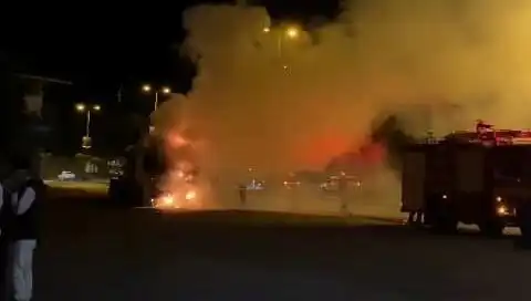 Zonguldak'ta Seyir Halindeki TIR Yangını, Kazaya Yol Açtı