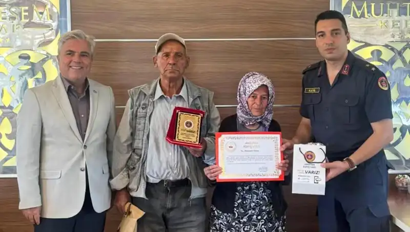 Duygusal Bir Fedakarlık: Tek Evlerini Jandarmaya Bağışlayan Aile Öyküsü