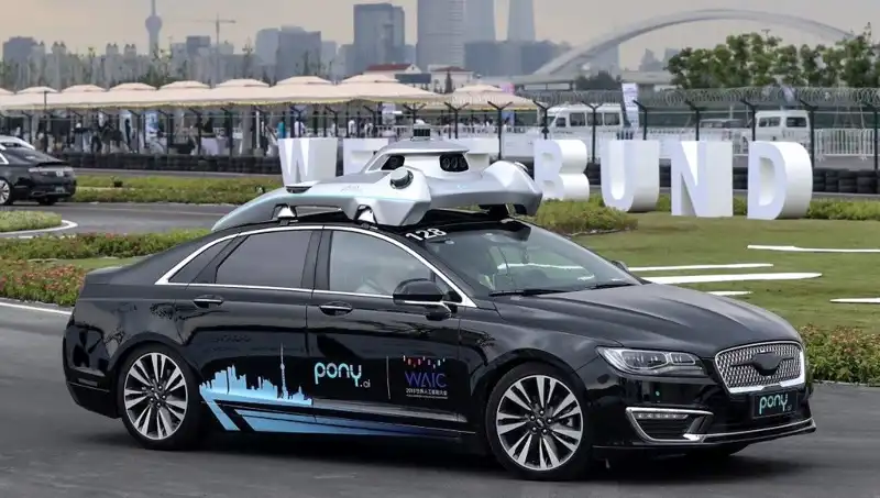 Pony AI, Şangay'da Robotaksi Hizmeti İçin İzin Aldı: Geleceğin Ulaşımı Başlıyor
