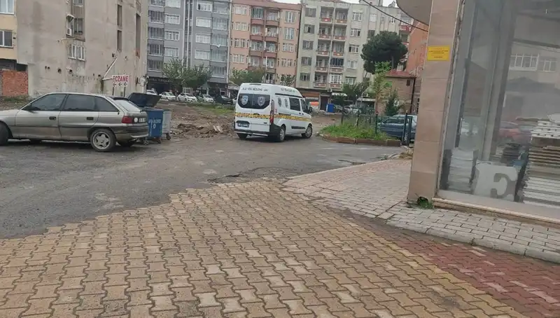 4. Kattan Düşen Kadının Hayatı İçin Mücadele Başladı!