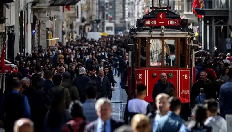 Türkiye'de Nüfus Artışı ve Demografik Değişimler Üzerine Yükselen Tartışmalar