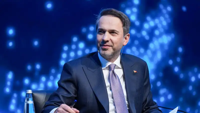 Bakan Bayraktar: Karadeniz'den Bu Ay İçinde Yeni Bir Müjde Geliyor